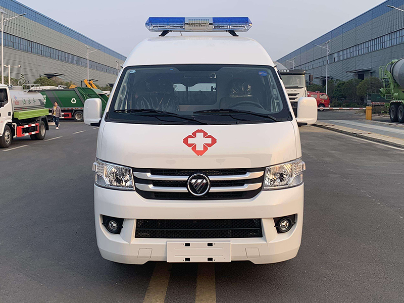 福田G7長(zhǎng)軸監(jiān)護(hù)型負(fù)壓救護(hù)車(chē)